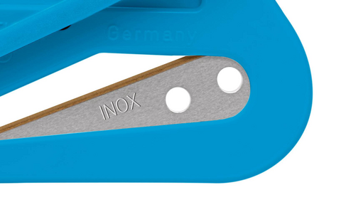 O SECUMAX PLASTICUT é um cortador descartável. Uma vez que você não precisa substituir a lâmina, nem você nem os seus colaboradores podem ter contato com ela. Um benefício adicional no quesito segurança.