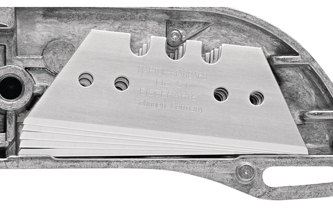 You will find no less than five spare blades in the handle of the ARGENTAX MULTIPOS. With this stock of trapezoid blades, nothing stands in the way of a consistently high cutting performance.