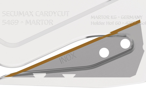 The SECUMAX CARDYCUT is a disposable knife. Since you do not have to change the blade, neither you nor your staff can come into contact with it. An additional benefit as far as safety is concerned.